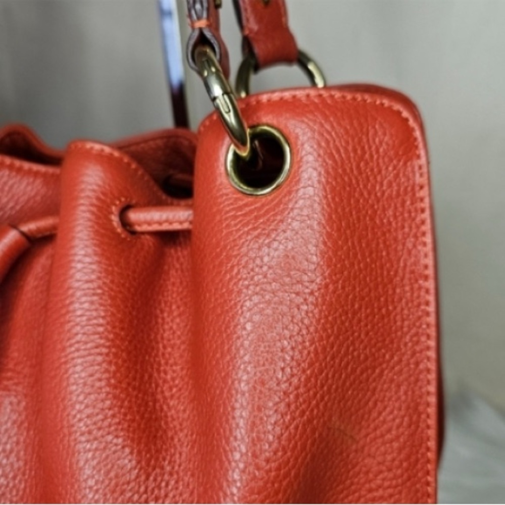 MCM 2 Way Motif Leather Drawstring Bucket Bag with Dusty. Excellent Condition - Picture 6 of 13